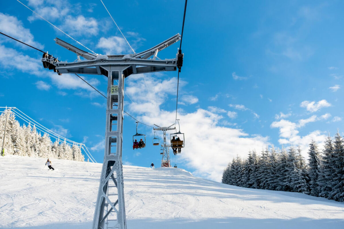 The 8 Best Ski Resorts in Romania